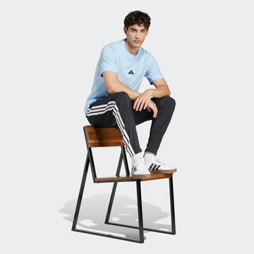 ADIDAS SPORTSWEAR Funktionstopp 'Essentials' i blå
