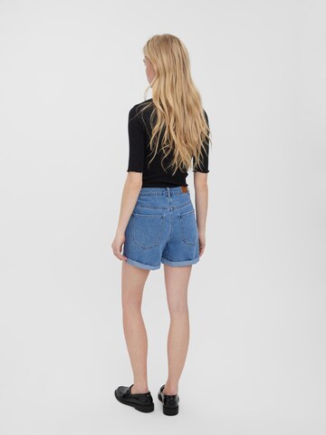 VERO MODA Regular Shorts 'Nineteen' in Blau