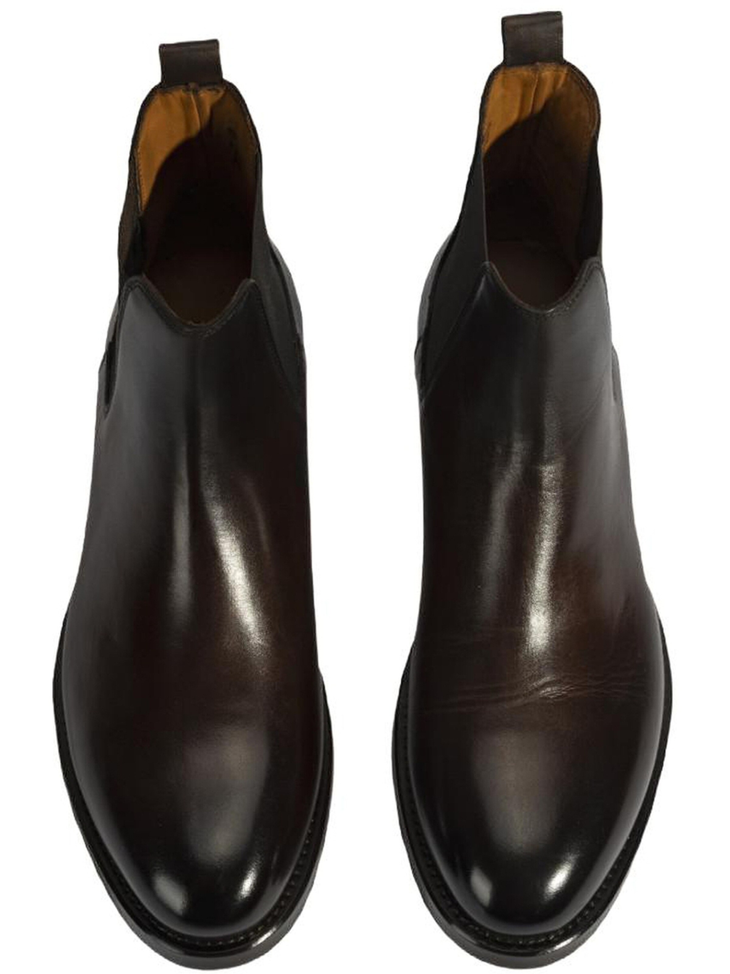 Desa Boots in Brown
