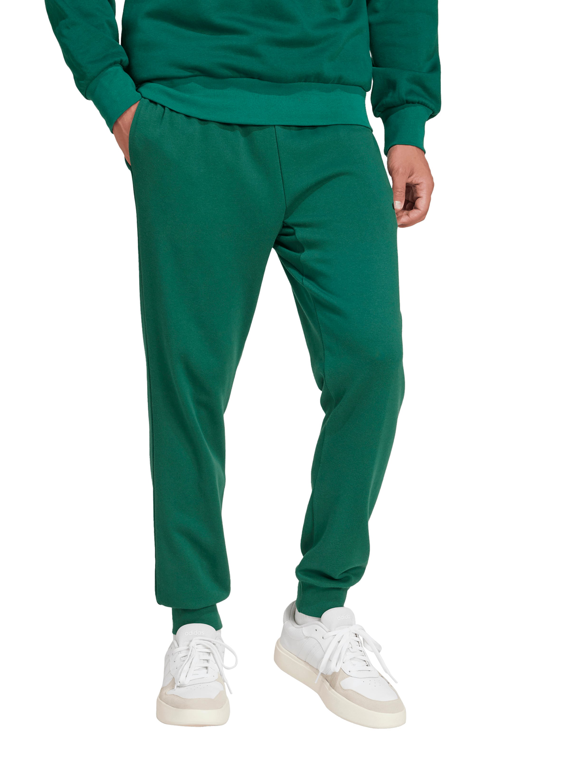 ADIDAS SPORTSWEAR Дънки Tapered Leg Спортен панталон 'Essentials Feel Cozy' в зелено: отпред