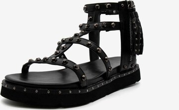 KAMMI Sandals in Black: front