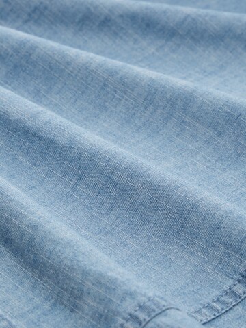 Fit confort Chemise 'Chambray' TOM TAILOR DENIM en bleu