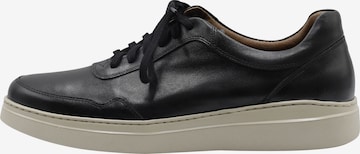 DreiMaster Vintage Sneakers in Black: front