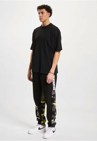 Dangerous DNGRS Tapered Hose in Schwarz