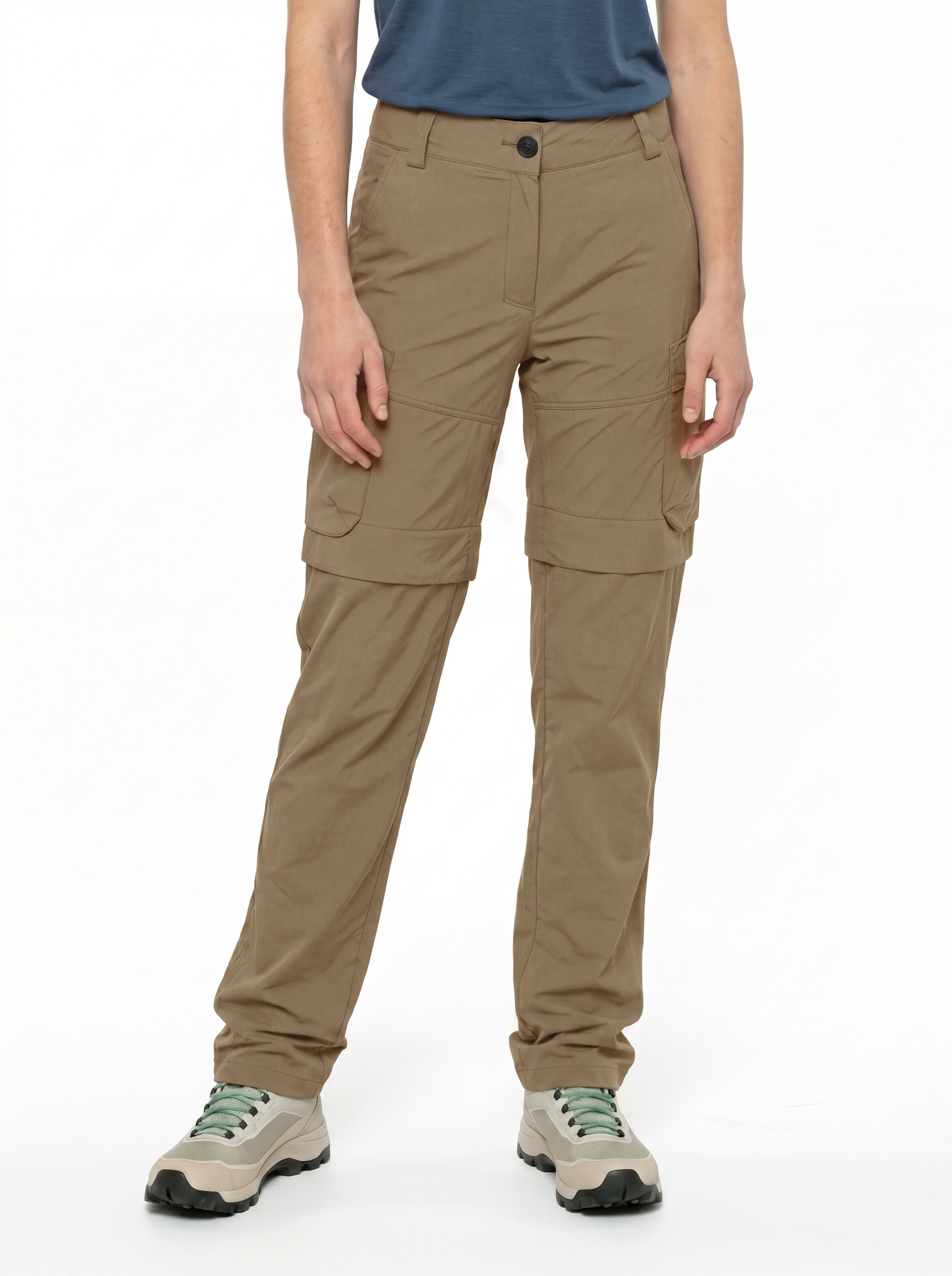 VAUDE Regular Outdoor trousers 'Neyland Cargo' in Green: front