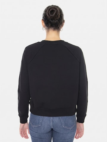 VANS Sweatshirt 'Flying V'‌ in Schwarz