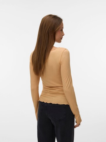 T-shirt 'AWGLESHA' Aware en beige