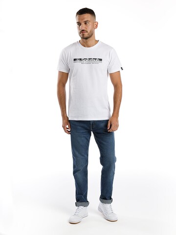 T-Shirt 'Dots Sports' SPITZBUB en blanc