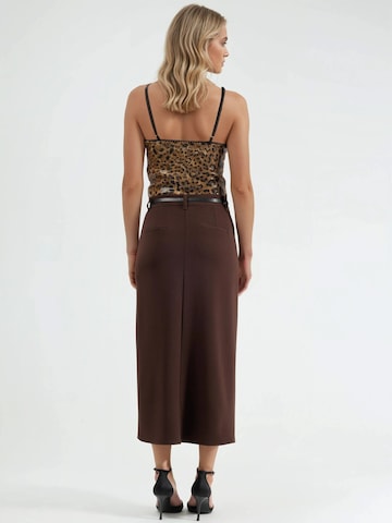 Qu Style Skirt in Brown