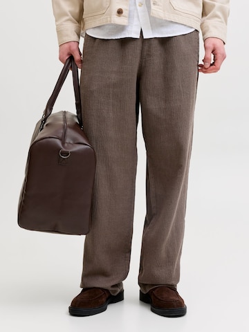JACK & JONES - Pierna ancha Pantalón en marrón: frente