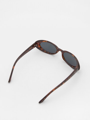 Lunettes de soleil Pull&Bear en marron