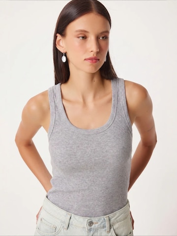 Happiness İstanbul - Top 'Tanktops & Camis' em azul
