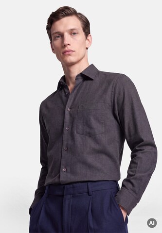 Coupe regular Chemise SEIDENSTICKER en gris : devant