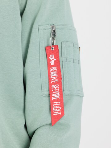 ALPHA INDUSTRIES Sweatshirt in Green