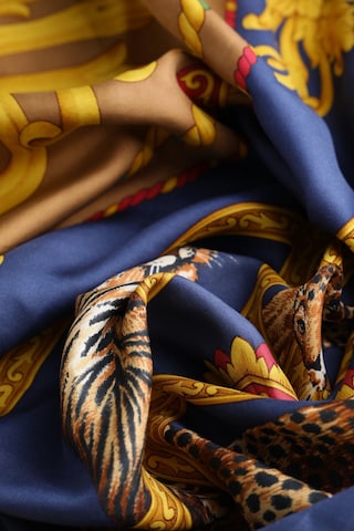 Salvatore Ferragamo Scarf & Wrap in One size in Mixed colors