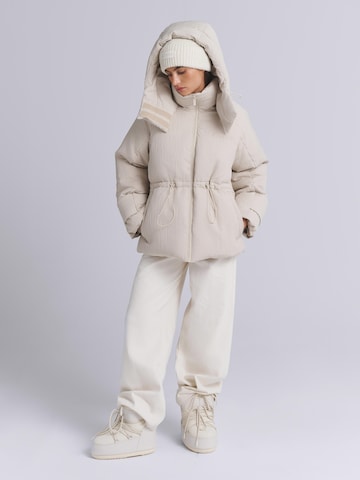 AEMMI Winter Jacket 'Ribbed' in Beige