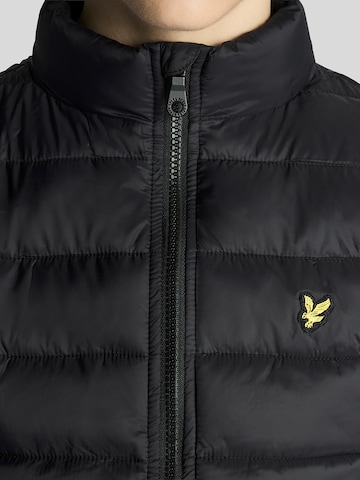 Lyle & Scott Vest in Black
