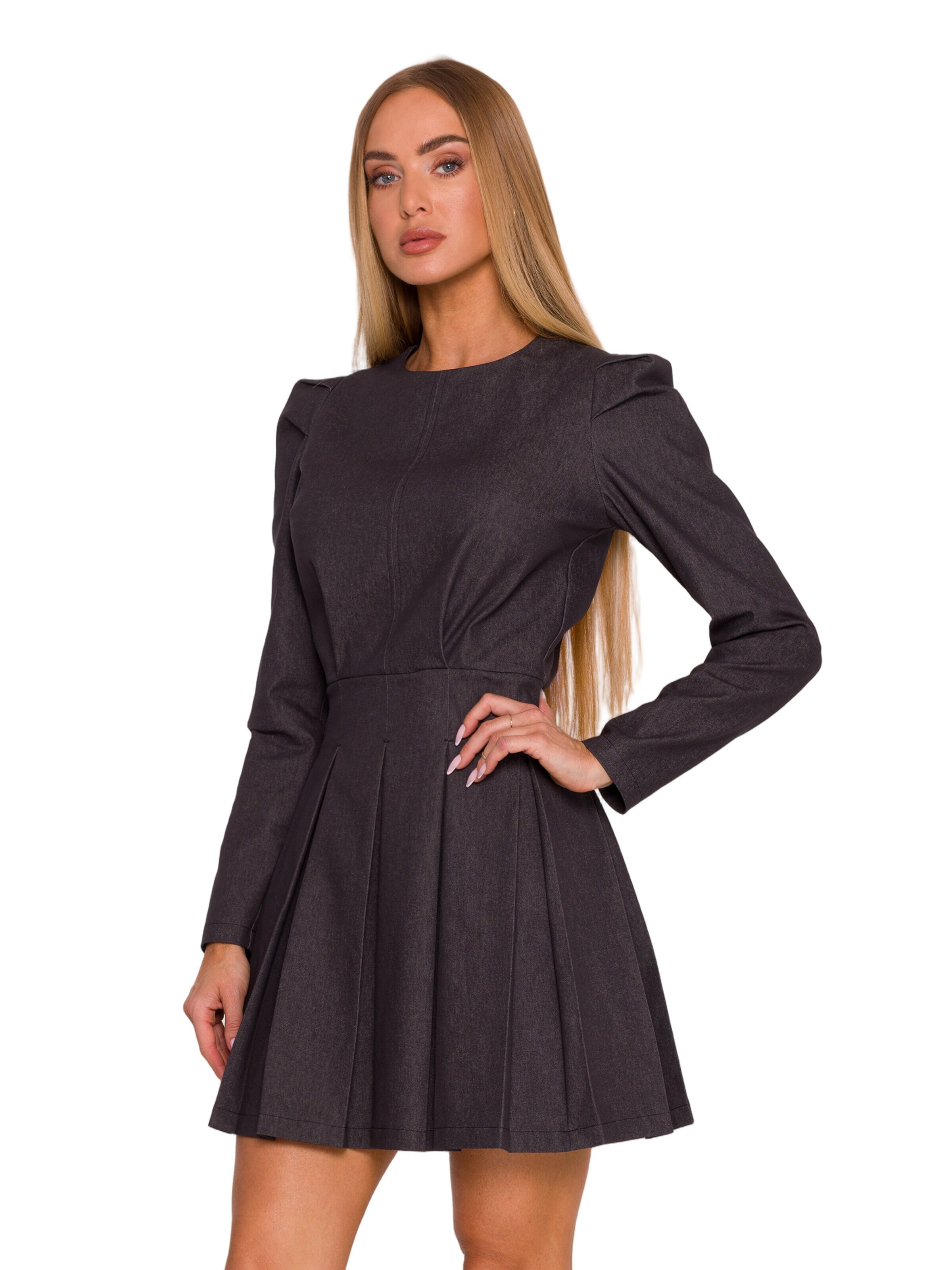 Rochie de la made of emotion pe gri