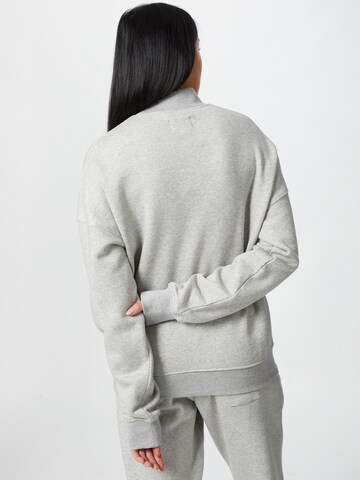 Sweat-shirt 'OV Crewneck K' ABOUT YOU x Mero en gris