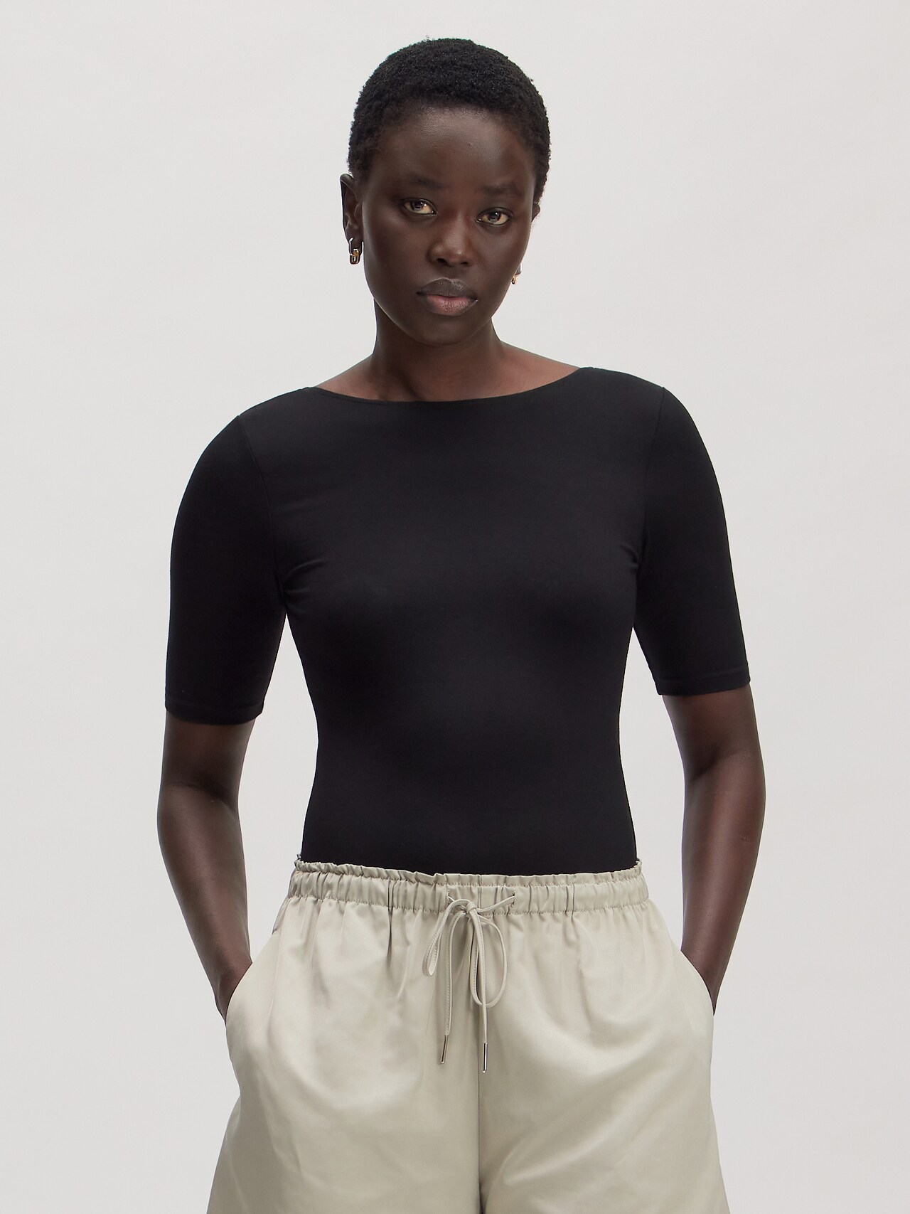 EDITED Body camiseta 'Clover' negro