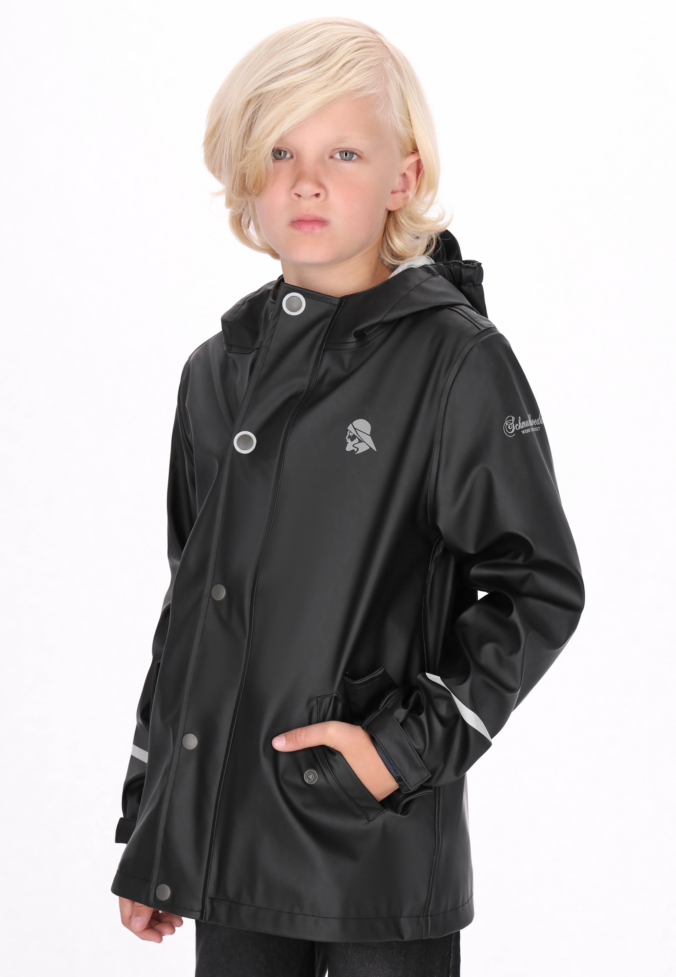 melns Schmuddelwedda Mētelis: no priekšpuses