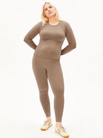 ARMEDANGELS Longsleeve SEAMLESS in Beige