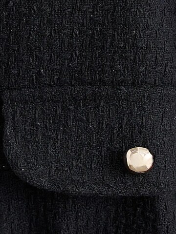 Hiccup Between-Season Jacket in Black