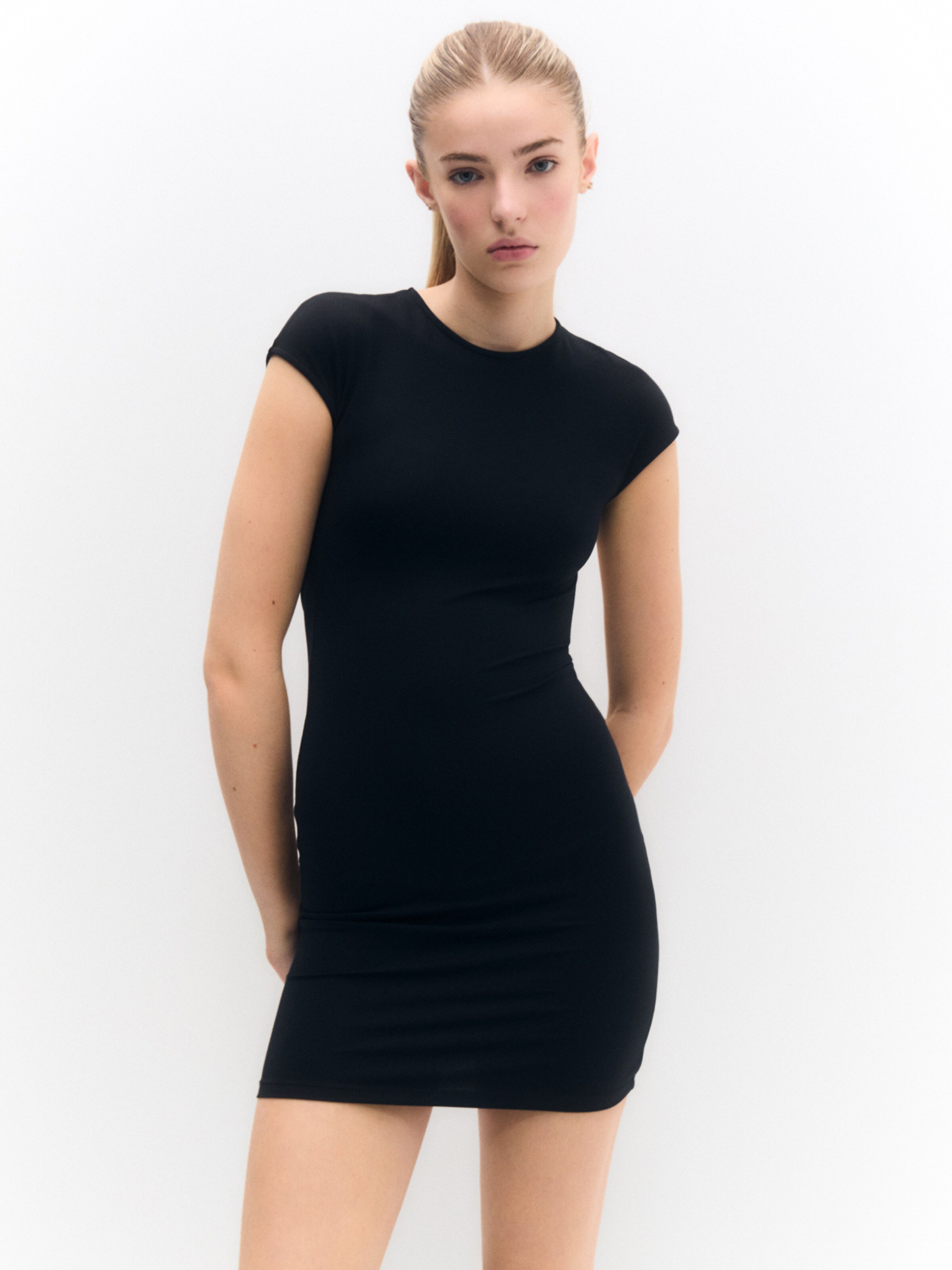 Pull and bear vestiti donna discount