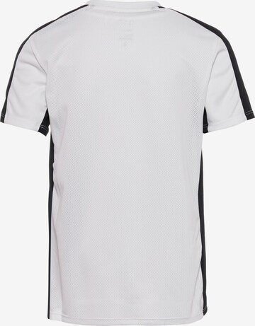 T-Shirt fonctionnel 'Academy23' NIKE en blanc