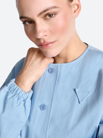 Veste mi-saison Rich & Royal en bleu