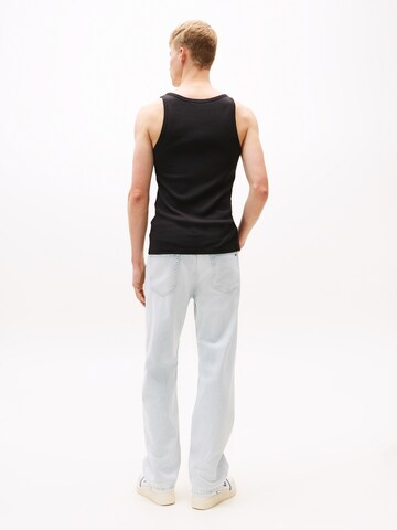 Tommy Jeans Футболка в Черный