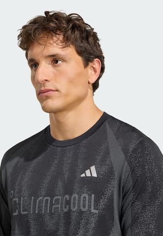 ADIDAS PERFORMANCE - Camiseta funcional 'Tech Apparel' en negro