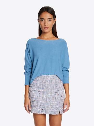 Rich & Royal Sweater in Blue: front