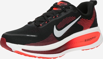 NIKE Buty do biegania 'VOMERO 18' w kolorze czarny: przód