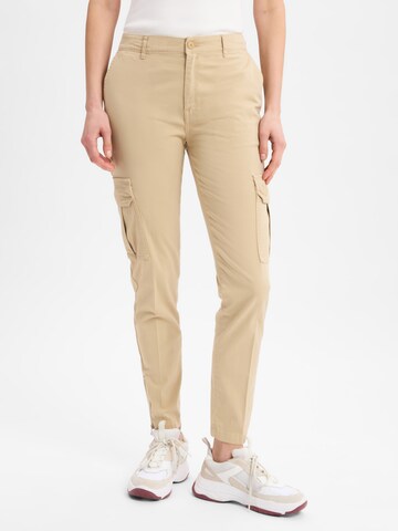 HUGO Slimfit Cargobroek ' Hasuny ' in Beige: voorkant