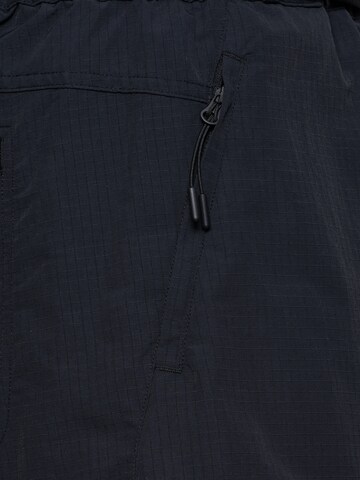 HALO Loosefit Shorts 'Asset' in Schwarz