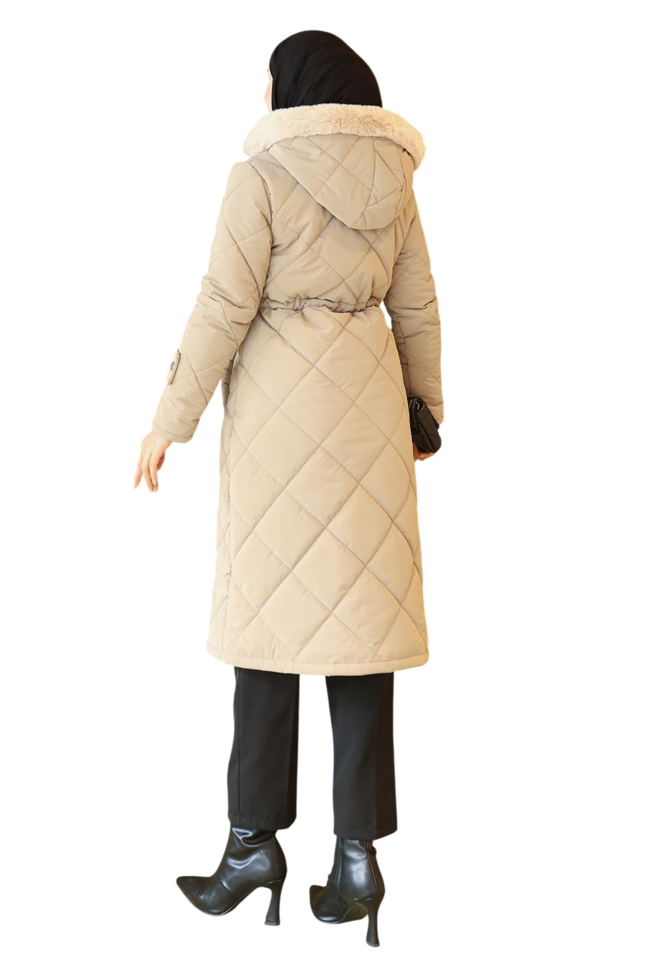 MODAMIHRAM Mantel in Beige