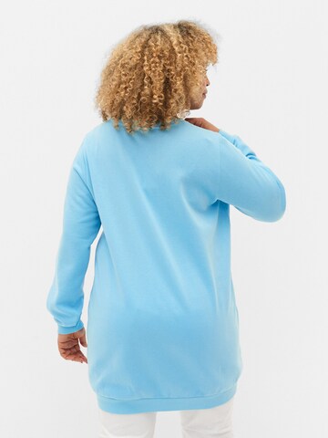 Zizzi Sweatshirt 'Kathleen' in Blauw