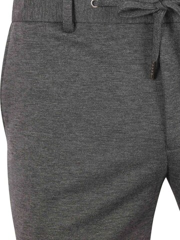 Suitable Slim fit Trousers with creases in Grey