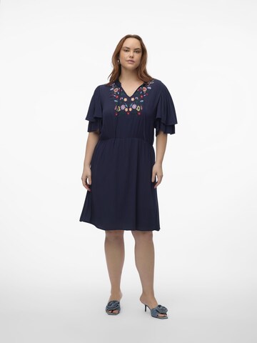 Vero Moda Curve Blusekjole 'Sina' i blå