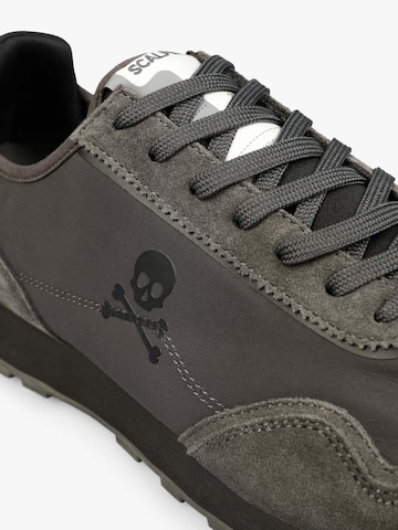 Scalpers Låg sneaker 'Prax' i grå