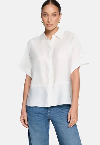 Camicia da donna di zero in bianco: frontale