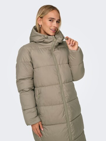 ONLY Vinterfrakke i beige