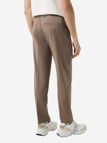 BOGNER Regular Bügelfaltenhose 'Marcus' in Braun
