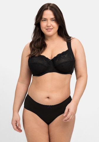 SHEEGO T-shirt Bra in Black