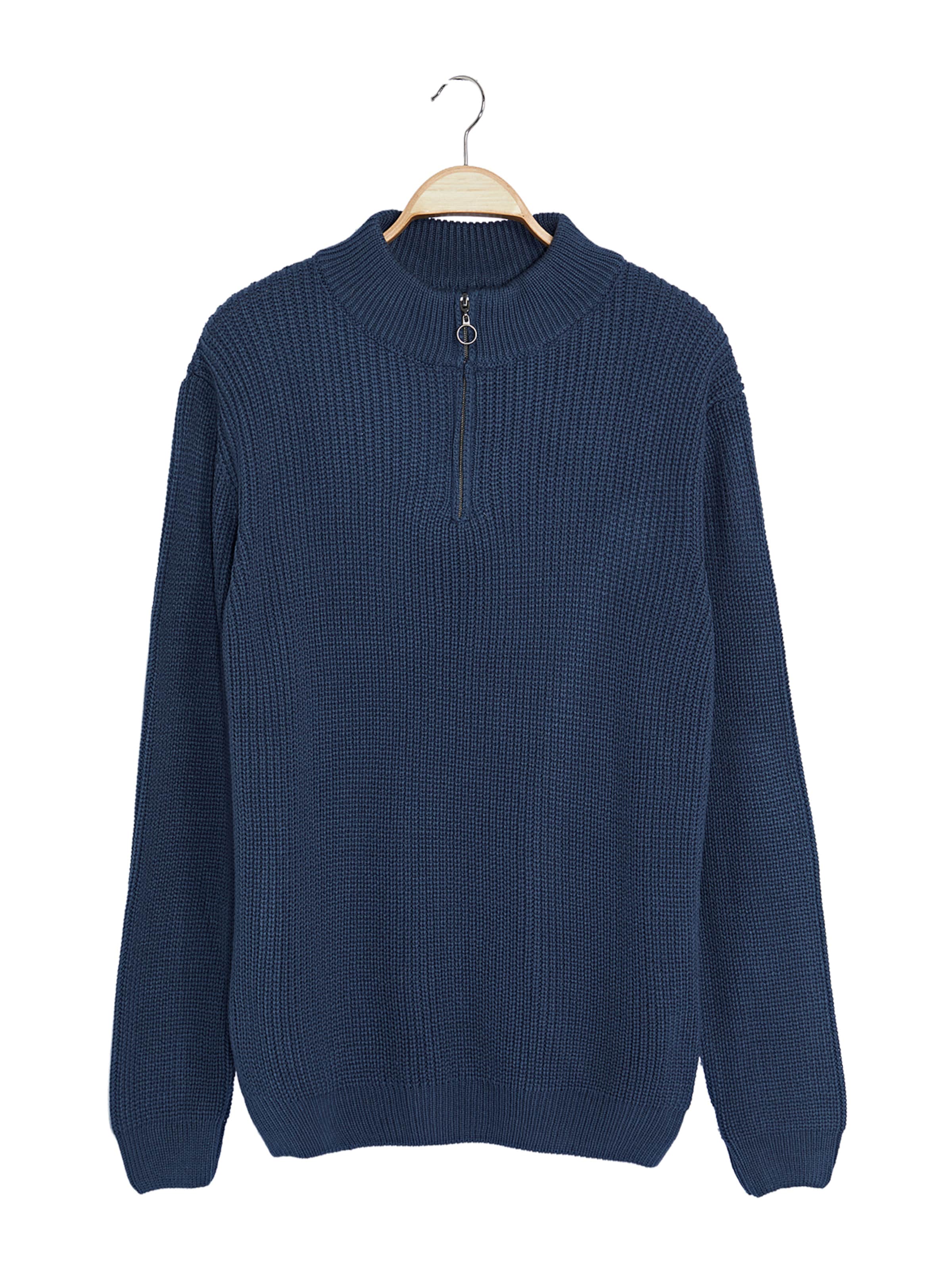 Pull-over Trendyol en bleu : devant