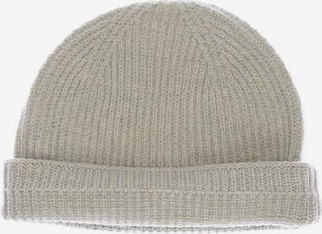 UNIQLO Hat & Cap in One size in Green: front