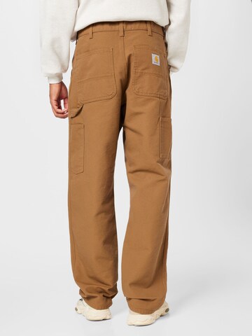 Loosefit Pantaloni di Carhartt WIP in marrone