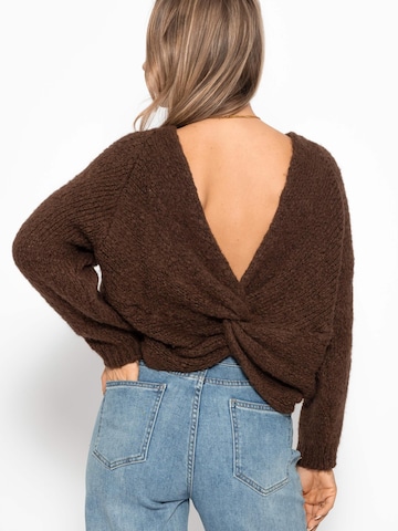 SASSYCLASSY Sweater in Brown