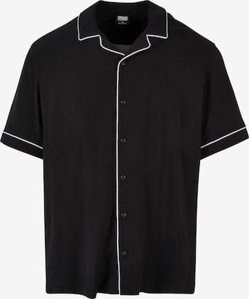 Coupe regular Chemise Urban Classics en noir : devant